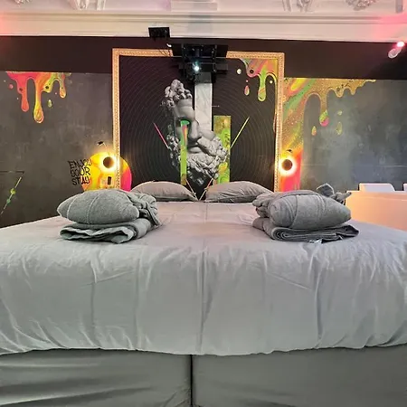 Apartamento Capsule Art Déco - Jacuzzi - Netflix - Cinéma - Arcade De Jeux&nintendo Switch - 2 - Filet Suspendu